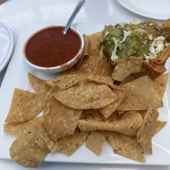 Casablanca Restaurant - Guacamole - Mexican Near Me - Venice, California Casablanca Restaurant - Guacamole - Mexican Near Me - Venice, California