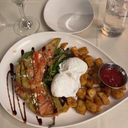 Caprese Avocado Toast with Poached Eggs Caprese Avocado Toast with Poached Eggs