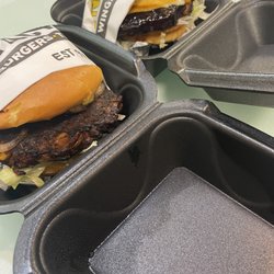 Wnb Factory - veggie hawaiian burger