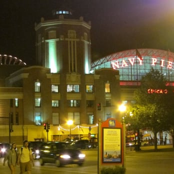 Navy Pier - Landmarks & Historical Buildings Near Me - Chicago, Illinois