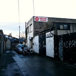 the small lane leading up to Michie