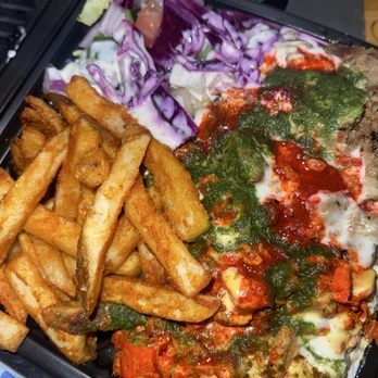 Halal Munchies - Mixed combo platter with chicken and lamb over rice - Halal Near Me - Richmond, Virginia