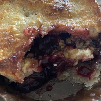 Doodle Pies - Cherry, cream cheese, granola custom pie 10/10 - Bakeries Near Me - Roswell, Georgia