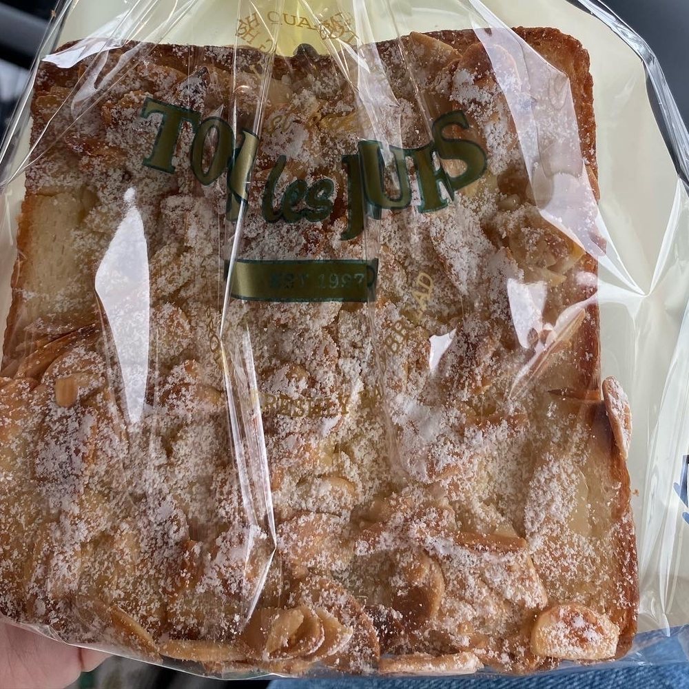 Tous Les Jours - Bakeries Near Me - Glenview, Illinois
