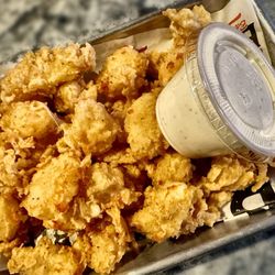BTB Woodfired Pizza Bar & Grill - Cheese curds