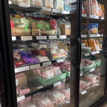 J&P Fresh Market - Grocery Near Me - Madison, Wisconsin