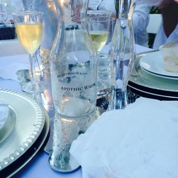 Diner en Blanc - Local Flavor Near Me - Houston, Texas