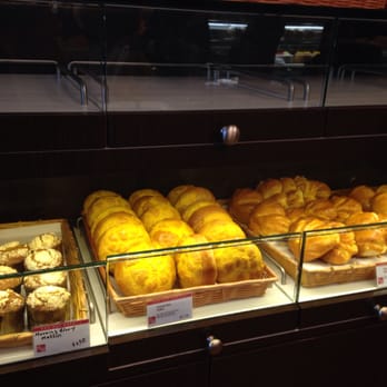 Kee Wah Bakery - Dublin - They keep the pastries in pull out drawers.  Great concept. - Bakeries Near Me - Dublin, California
