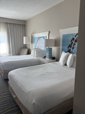 Hotel Breakers by null