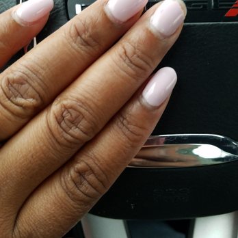 Hello Nails & Spa - Day 4 chipped nail luckily they offer a 12-day no chip policy. So on my off day I'm making a special trip to get my nail fixed - Day Spas Near Me - Vacaville, California Hello Nails & Spa - Day 4 chipped nail luckily they offer a 12-day no chip policy. So on my off day I'm making a special trip to get my nail fixed - Day Spas Near Me - Vacaville, California