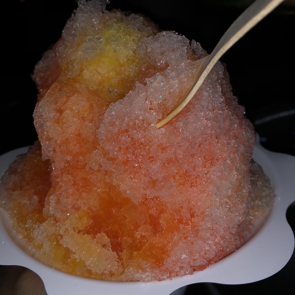 Sno Problems - Strawberry lemon! - Shaved Ice Near Me - Naperville, Illinois