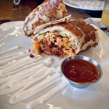 La Parada Cafe - Al Pastor Burrito - Mexican Near Me - Reno, Nevada La Parada Cafe - Al Pastor Burrito - Mexican Near Me - Reno, Nevada
