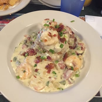 Metro Diner - Shrimp & grits - Diners Near Me - Gainesville, Florida