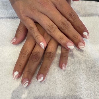 Blend Salon - Abstract design, dip powder with gel on top. - Nail Salons Near Me - San Francisco, California Blend Salon - Abstract design, dip powder with gel on top. - Nail Salons Near Me - San Francisco, California
