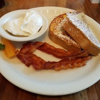 Moke’s Bread And Breakfast - $10.25 Sunrise Special:  #3 - The French toast was VERY DRY & lacked egg wash -  doubt it was soaked for even 2 seconds!  :( - Breakfast & Brunch Near Me - Honolulu, Hawaii