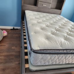 Ashley Store - The bed