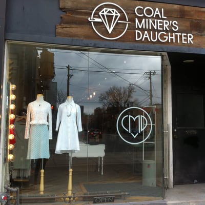 Coal Miner's Daughter by null