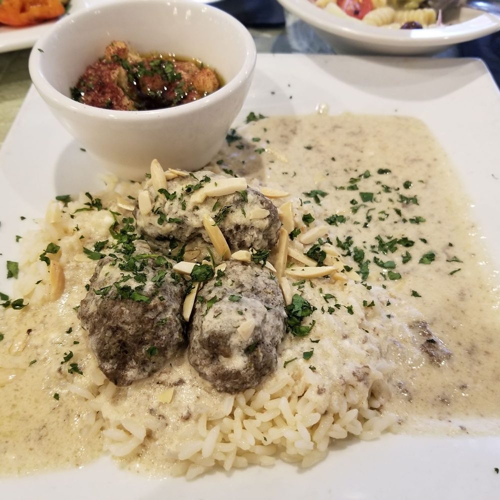 The Guest House Restaurant - Mediterranean sausage with hummus and pasta salad - Mediterranean Near Me - Natchez, Mississippi