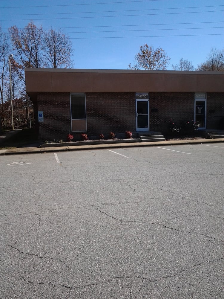 DEBBIE’S STAFFING 3407 W Wendover Ave, Greensboro, North Carolina