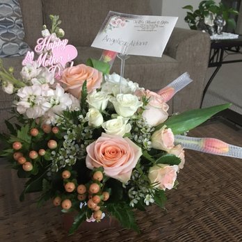 KD's Florist & Gifts - Florists Near Me - Katy, Texas
