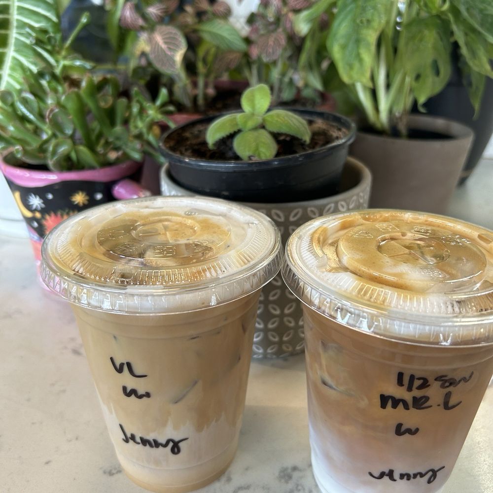 Brot Coffee - Vanilla Latte and Maple Rosemary Latte - Coffee & Tea Near Me - Orange, California Brot Coffee - Vanilla Latte and Maple Rosemary Latte - Coffee & Tea Near Me - Orange, California