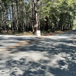 Augustino Estate - When you come to this junction, go left if you are with Harvest Host - September 28, 2024