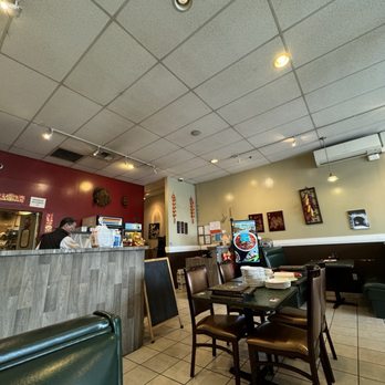 Szechuan First Restaurant - Interior - Szechuan Near Me - Kent, Washington Szechuan First Restaurant - Interior - Szechuan Near Me - Kent, Washington