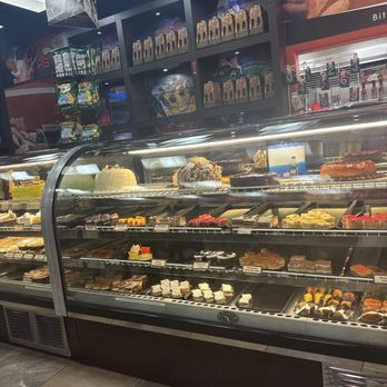 Pinecrest Bakery - Sweetwater - Dessert - Cuban Near Me - Miami, Florida Pinecrest Bakery - Sweetwater - Dessert - Cuban Near Me - Miami, Florida