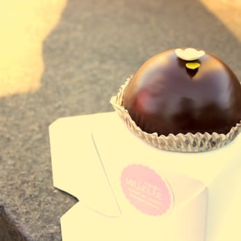 Miette - Mini Scharffen Berger Cake - Bakeries Near Me - San Francisco, California