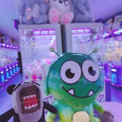 Plucky Station - Plucky Station mascot