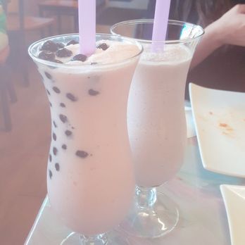 Nisa Thai Asian Cuisine - Strawberry and taro bubble tea - Sushi Bars Near Me - Richmond, Virginia