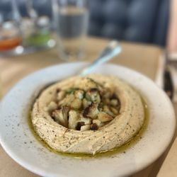 Oren's Hummus - Hummus Cauliflower
