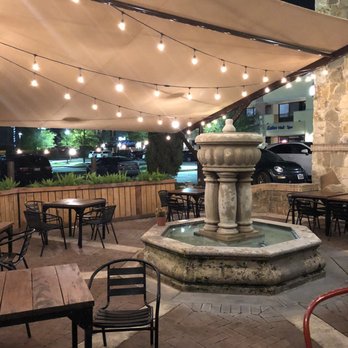 Toro Kitchen + Bar - Outside Fountain seating - Tapas Bars Near Me - San Antonio, Texas