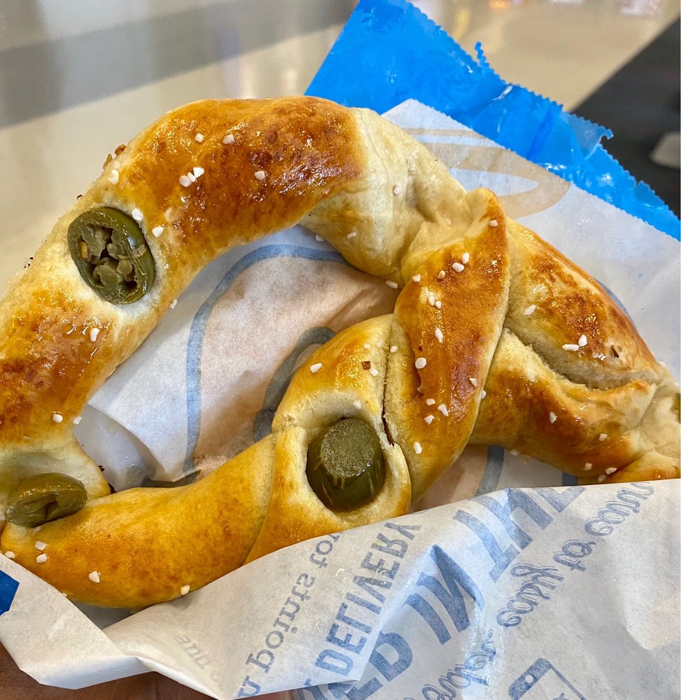 AUNTIE ANNE’S 2400 Aviation Dr, Dallas, Texas Pretzels Restaurant