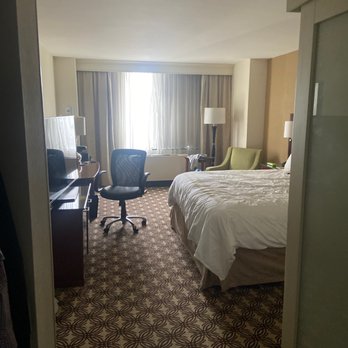 Pittsburgh Marriott City Center - Room - Hotels Near Me - Pittsburgh, Pennsylvania Pittsburgh Marriott City Center - Room - Hotels Near Me - Pittsburgh, Pennsylvania