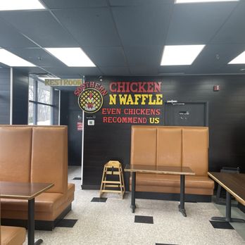 Southern Chicken And Waffle - Here's the basic layout of the seating area Also, the hours of operation are from 9:00am until 3:00pm M-F and Saturday-Sunday 9:00am -4:00pm - Chicken Wings Near Me - Derby, Connecticut