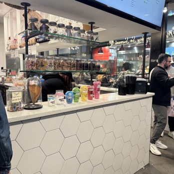 Surreal Creamery - Ice Cream & Frozen Yogurt Near Me - Philadelphia, Pennsylvania Surreal Creamery - Ice Cream & Frozen Yogurt Near Me - Philadelphia, Pennsylvania