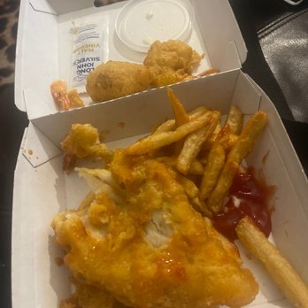 Long John Silver's - Fish plate that includes: Stale Fries, Cold shrimp, undercooked hush puppies, coleslaw was okay. - Seafood Near Me - Virginia Beach, Virginia