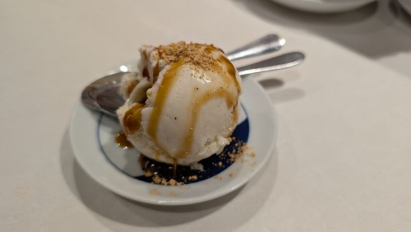 Sakabayashi Sushi Tavern by SUSHIRO by null