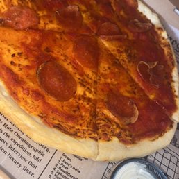 No cheese pepperoni pizza No cheese pepperoni pizza
