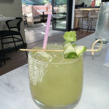 Mia’s - Aguachile Margarita - Mediterranean Near Me - Solana Beach, California