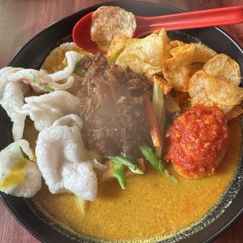 Pasar - Lontong Cap Go Meh - Indonesian Near Me - Portland, Oregon