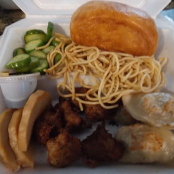 Fei's Cafe - Dinner combo (with veggie nuggets) $9.95 - Taiwanese Near Me - Albuquerque, New Mexico