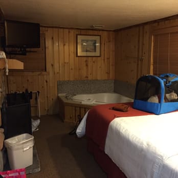 Big Bear Frontier - Hotels Near Me - Big Bear Lake, California Big Bear Frontier - Hotels Near Me - Big Bear Lake, California