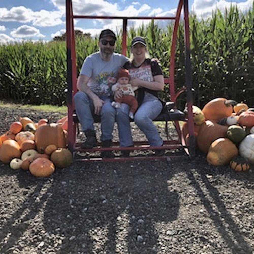 Muddy Boots Pumpkin Patch & Corn Maze - Multiple spots for photos! - Pumpkin Patches Near Me - Duvall, Washington Muddy Boots Pumpkin Patch & Corn Maze - Multiple spots for photos! - Pumpkin Patches Near Me - Duvall, Washington