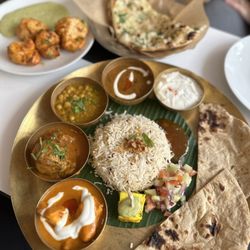 Desi Road - Chicken Thaali