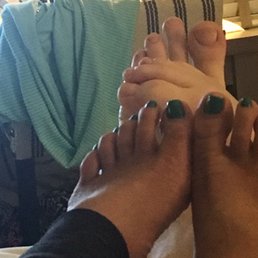 His her pedicure.