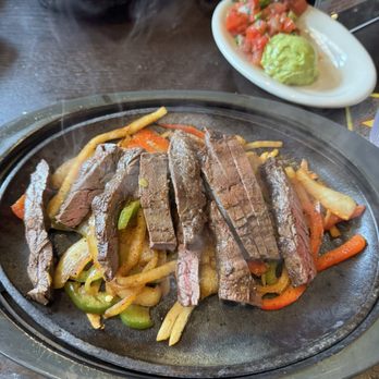 El Toro Mexican Restaurant - steak fajitas - Mexican Near Me - Baytown, Texas