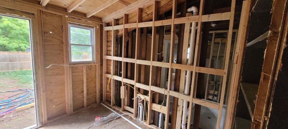 Slide of Beaver Homes Construction