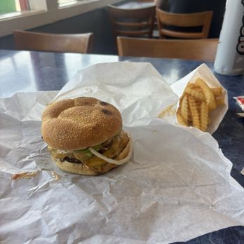 Five Stars Family Burger - Burgers Near Me - Cornelius, Oregon Five Stars Family Burger - Burgers Near Me - Cornelius, Oregon